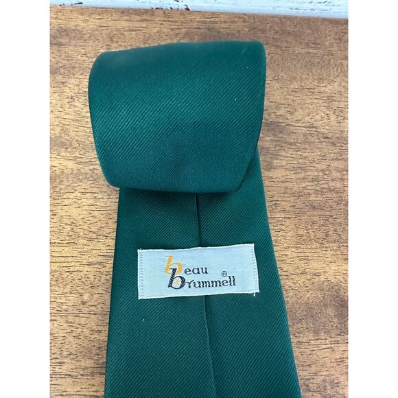 Men's Vintage 60's 70's Beau Brummel Solid Green Retro Tie 55" X 3.5" - Picture 2 of 3